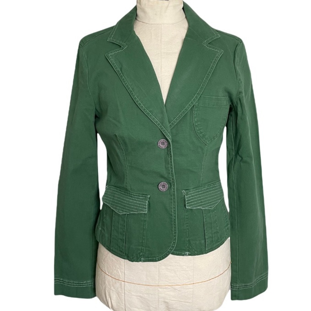 NWOT! Fitted DKNY jacket - size L